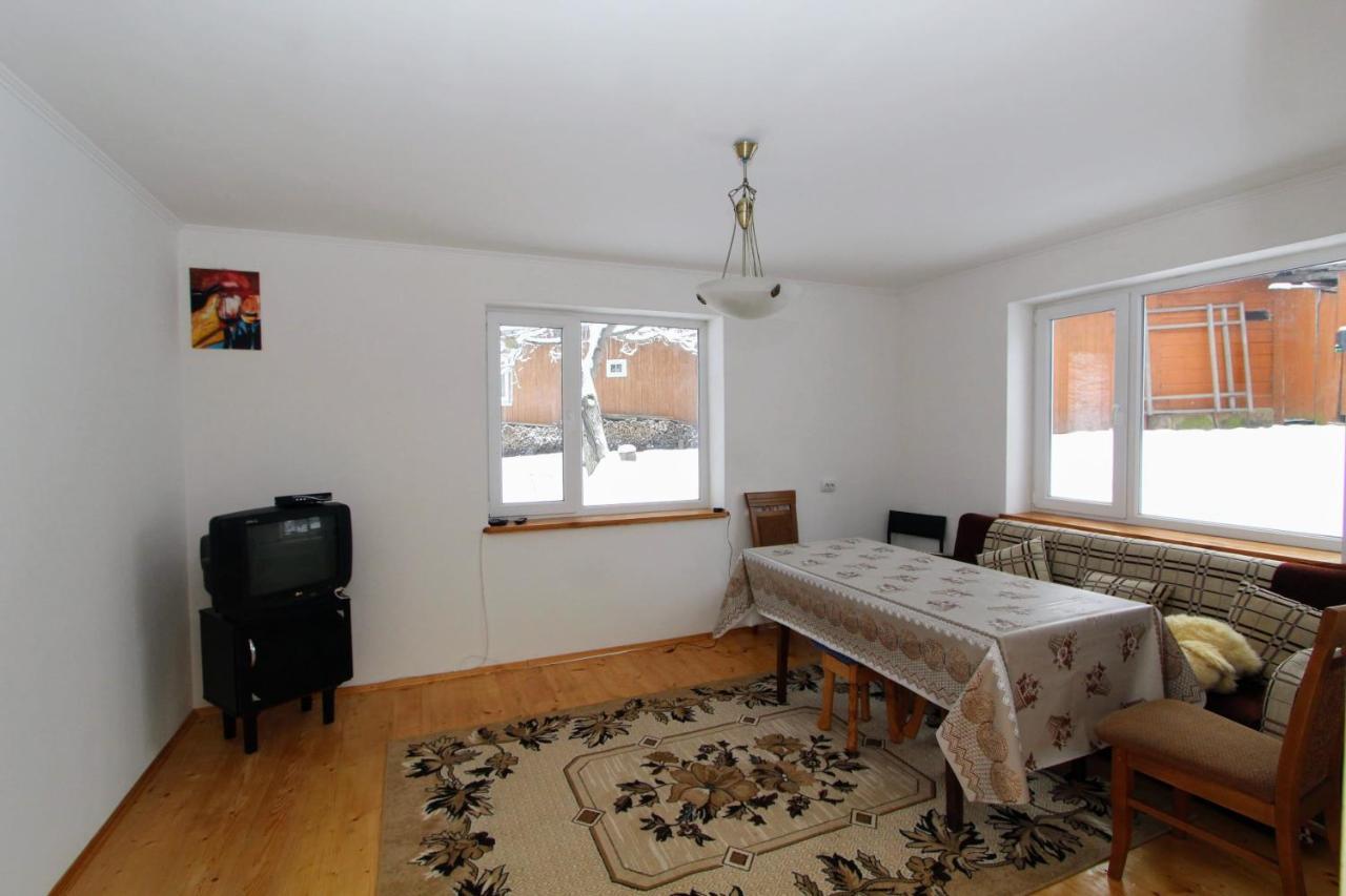 Apartment багрівчанка *