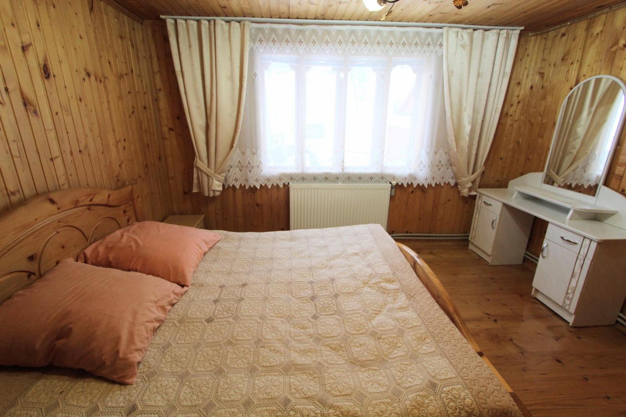 Apartment багрівчанка *